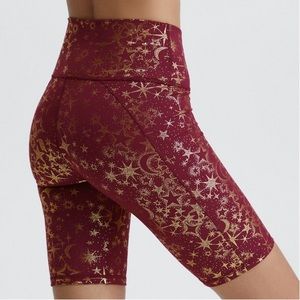 NWT Fabletics Define High-Waisted 9” Short Leggings